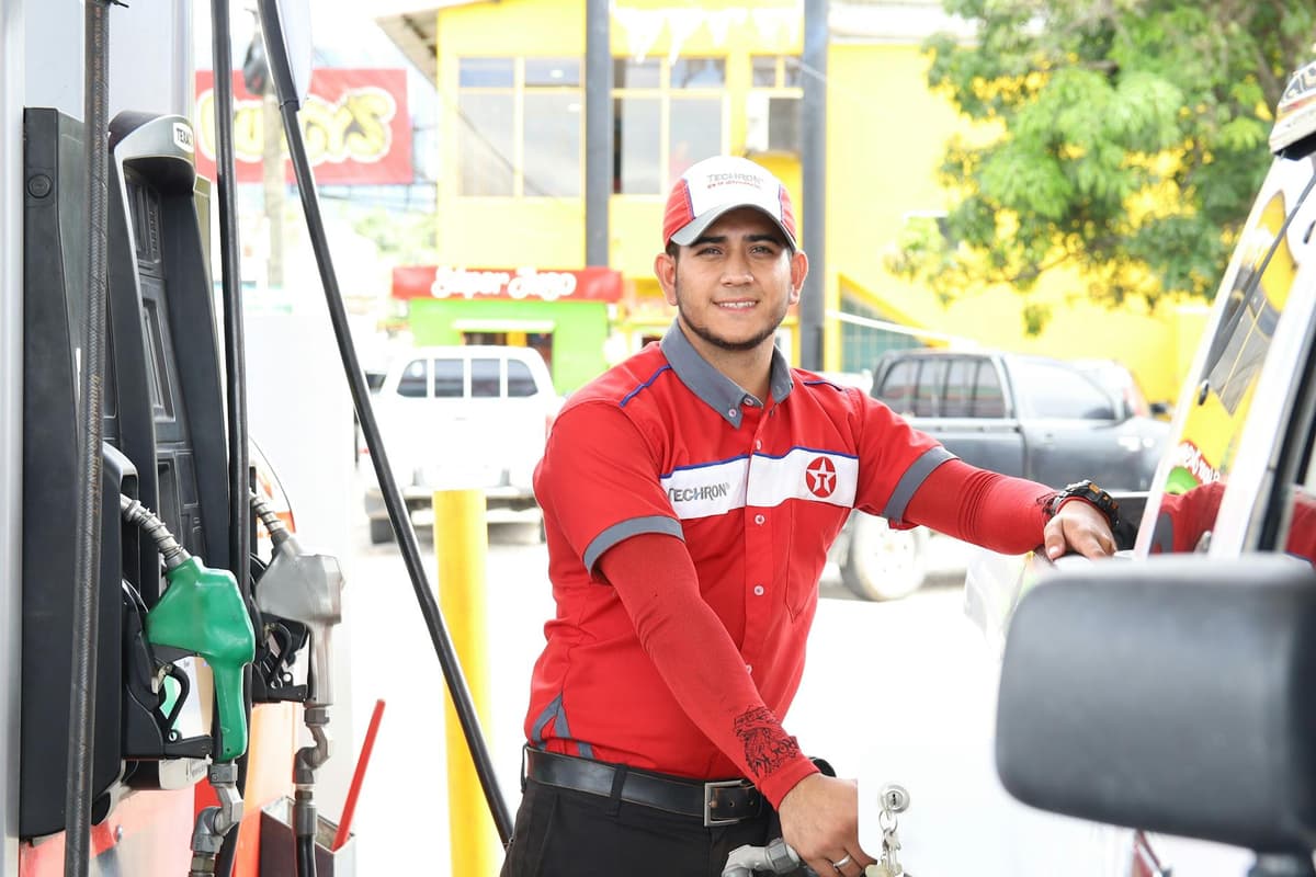 7 Rekomendasi Mobil SUV Bensin Paling Irit BBM di 2026