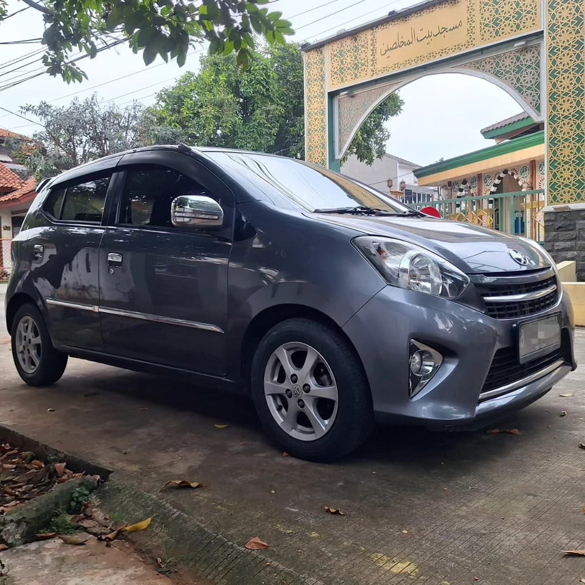 Dijual: Toyota Agya G Matic 2014